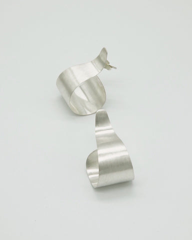 Kyokusen Earrings - Silver